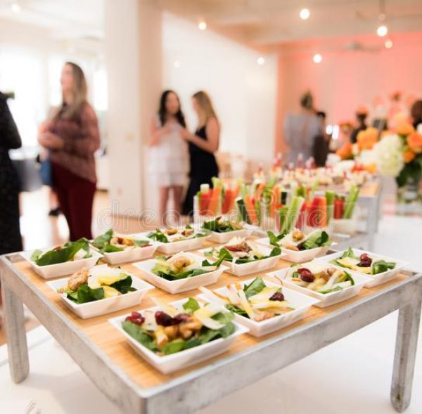 healthy-organic-gluten-free-delicious-green-snacks-salads-catering-table-corporate-event-party-partyñž-118827665